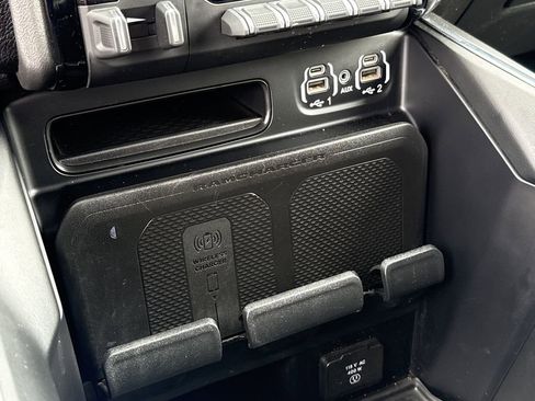 Used 2024 RAM 3500 Laramie w/ Night Edition AWD/4WD image 33
