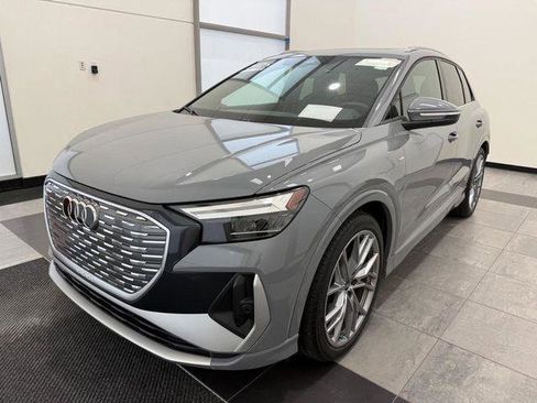 Certified 2025 Audi Q4 e-tron Premium Plus w/ Premium Plus AWD/4WD image 6