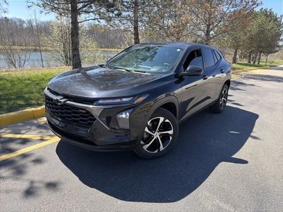 Used 2024 Chevrolet Trax RS