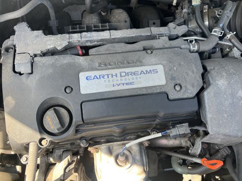 Used 2015 Honda CR-V LX image 36