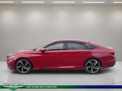 Used 2018 Honda Accord Sport image 4
