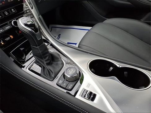 Used 2017 INFINITI Q60 w/ Premium Plus Package 3.0T image 20