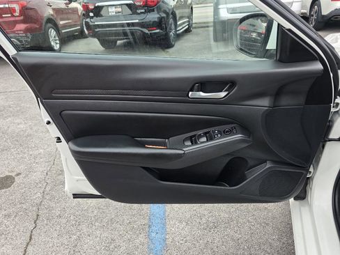 Used 2021 Nissan Altima 2.5 S image 13