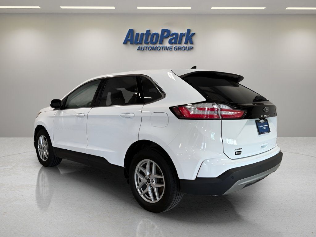 Certified 2024 Ford Edge SEL w/ Convenience Package AWD/4WD image 5