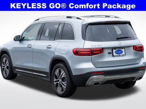 Used 2026 Mercedes-Benz GLB 250 4MATIC w/ Exclusive Package image 6