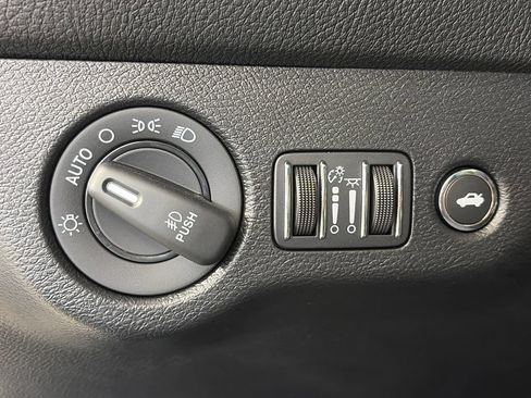 Used 2021 Dodge Challenger R/T Scat Pack w/ T/A Package RWD image 23