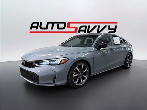 Used 2025 Honda Civic Sport Touring image 1