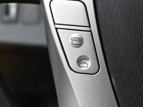 Used 2014 Toyota Prius C Two FWD image 15
