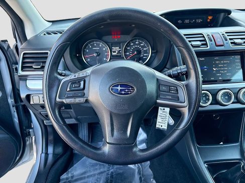 Used 2015 Subaru Crosstrek 2.0i image 11