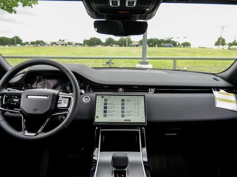New 2026 Land Rover Range Rover Evoque S AWD/4WD image 17