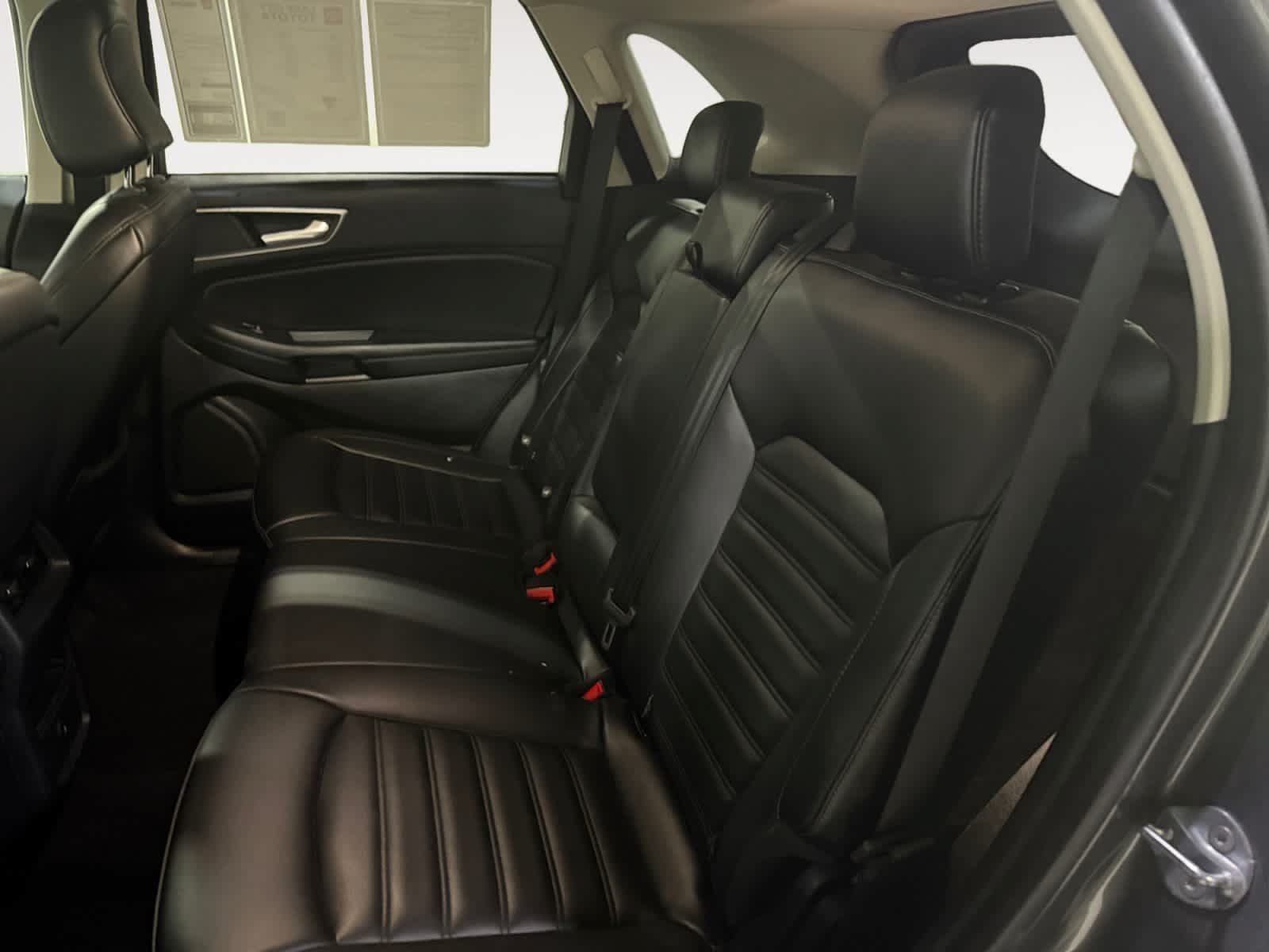 Used 2024 Ford Edge SEL AWD/4WD image 20