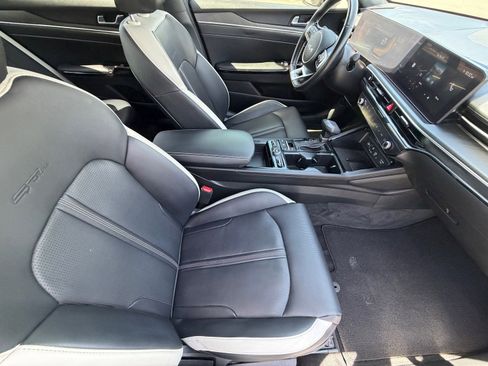 Used 2025 Kia K5 GT-Line w/ GT-Line Premium Package FWD image 11