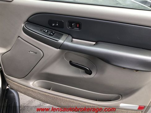 Used 2003 GMC Yukon XL SLT w/ 1SD Preferred Equipment Group AWD/4WD image 27