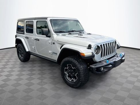 Used 2023 Jeep Wrangler Unlimited Rubicon 4xe w/ Steel Bumper Group AWD/4WD image 4