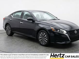 Used 2025 Nissan Altima 2.5 SV FWD video 1