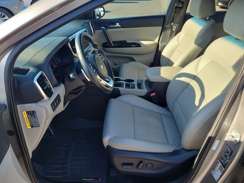 Used 2020 Kia Sportage S w/ S Premium Package FWD image 22