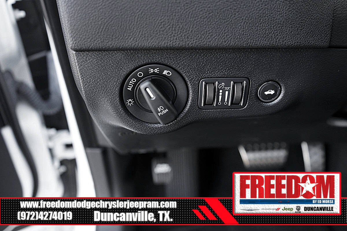 New 2023 Dodge Charger Scat Pack w/ Harman/Kardon Audio Group RWD image 26