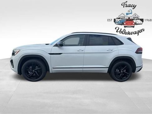 New 2026 Volkswagen Tiguan SEL R-Line image 4