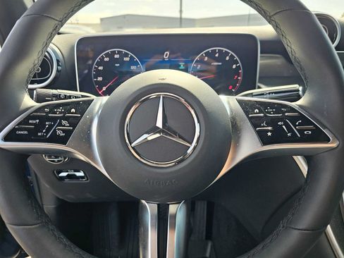 Used 2026 Mercedes-Benz GLC 300 4MATIC image 22