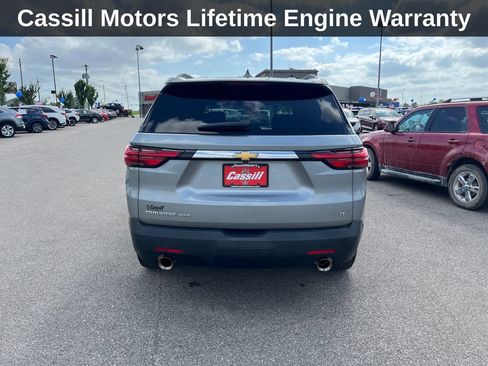 Used 2023 Chevrolet Traverse LT AWD/4WD image 5