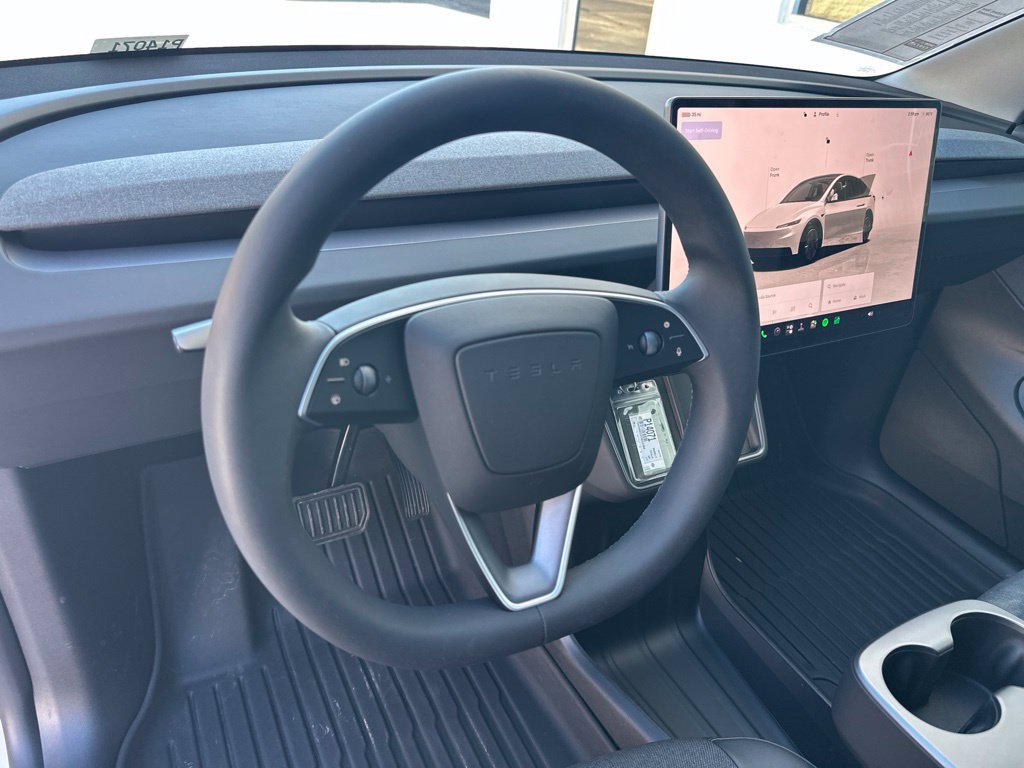 Used 2026 Tesla Model Y Long Range AWD/4WD image 21