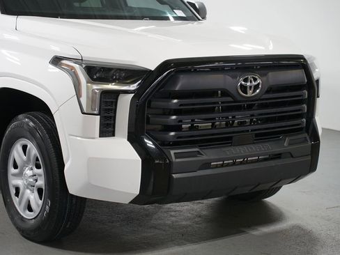 Used 2025 Toyota Tundra SR image 4