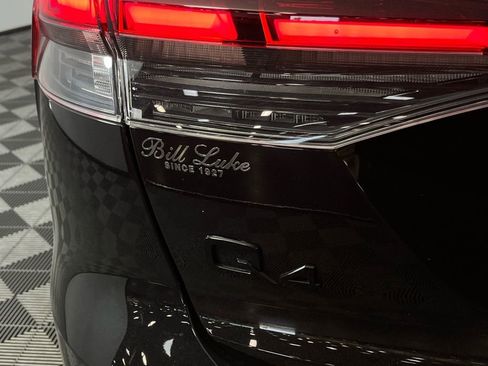 Used 2024 Audi Q4 e-tron Premium Plus w/ Premium Plus image 13