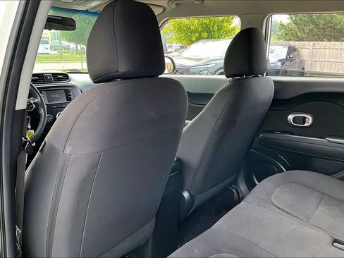 Used 2019 Kia Soul FWD image 30