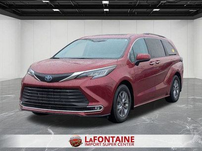 Certified 2023 Toyota Sienna XLE