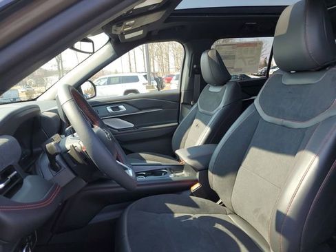 New 2026 Ford Explorer ST image 9