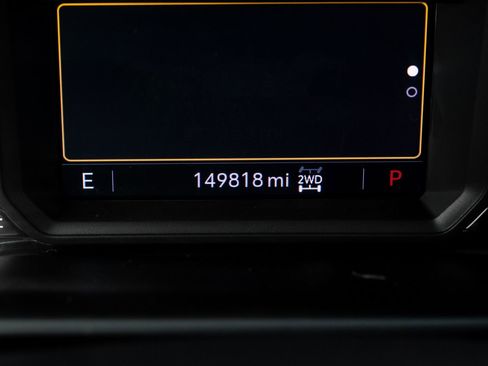 Used 2023 GMC Sierra 3500 SLE w/ SLE Value Package AWD/4WD image 17