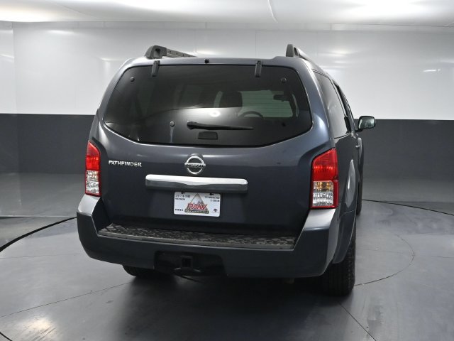 Used 2011 Nissan Pathfinder S w/ Protection Pkg AWD/4WD image 4