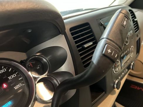 Used 2012 GMC Sierra 1500 SLE w/ Texas Edition RWD image 14