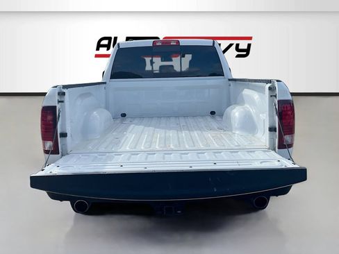 Used 2020 RAM 1500 Warlock AWD/4WD image 23