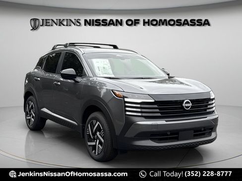 Used 2026 Nissan Kicks SV w/ SV Premium Package FWD image 14