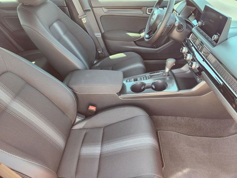 New 2026 Honda Civic Sport image 13