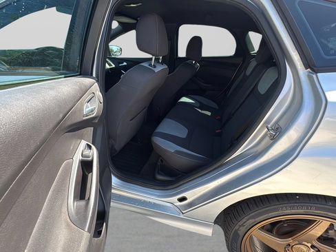 Used 2014 Ford Focus ST FWD image 18