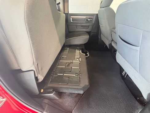 Used 2018 RAM 1500 Big Horn AWD/4WD image 12