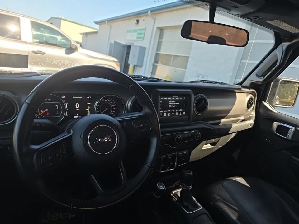 Used 2022 Jeep Gladiator Sport AWD/4WD image 13