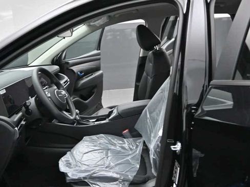 New 2026 Hyundai Tucson SEL Plus AWD/4WD image 16