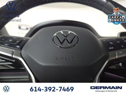 Certified 2025 Volkswagen Atlas Cross Sport SEL Premium R-Line AWD/4WD image 20