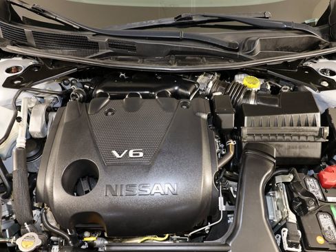 Used 2023 Nissan Maxima SV w/ Floor Mat Group image 36