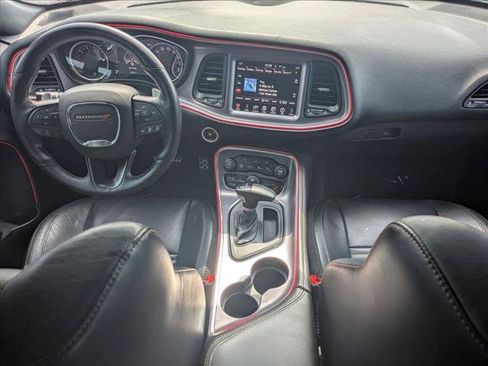Used 2016 Dodge Challenger R/T Scat Pack RWD image 18