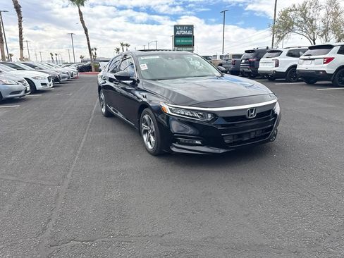 Used 2018 Honda Accord EX image 4