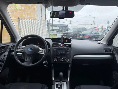 Used 2015 Subaru Forester 2.5i w/ Alloy Wheel Package image 16