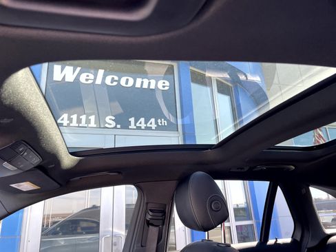 Used 2022 Mercedes-Benz GLC 43 AMG 4MATIC image 10