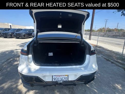 Used 2023 BMW 740i w/ Parking Assistance Package RWD image 8