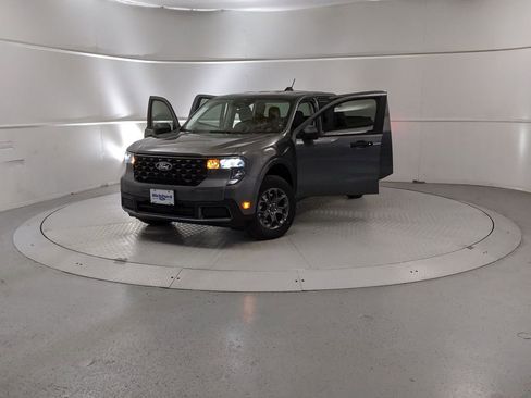 New 2026 Ford Maverick XLT image 12