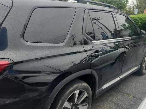 Used 2023 Honda Pilot Elite image 3