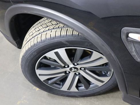 Used 2024 Mitsubishi Outlander Sport ES image 32